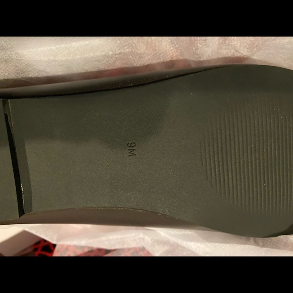 StrangeCult “Crystal Lake Lydia Flat” Jason Friday the 13th Size 9 US Womens NIB - Picture 8 of 12